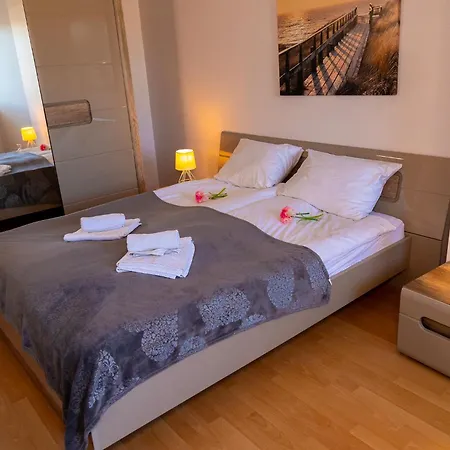 Apartament Julia Мендзиздроє Екстер'єр фото